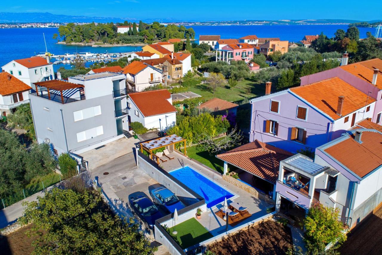 Apartments Guc Preko Kültér fotó