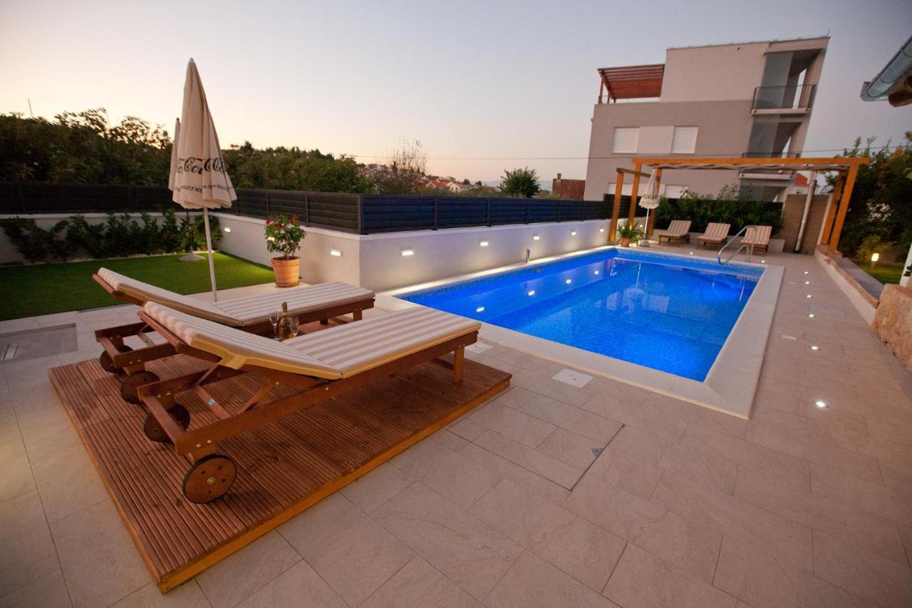 Apartments Guc Preko Kültér fotó