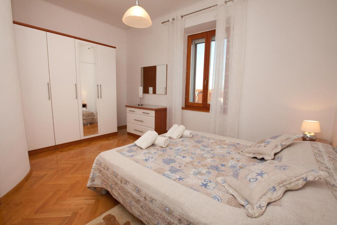 Apartments Guc Preko Kültér fotó