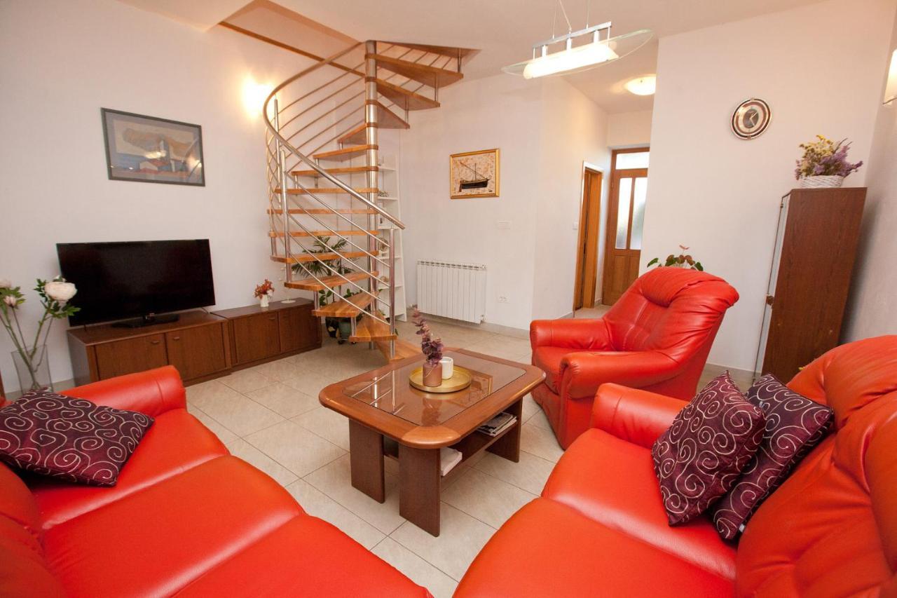 Apartments Guc Preko Kültér fotó